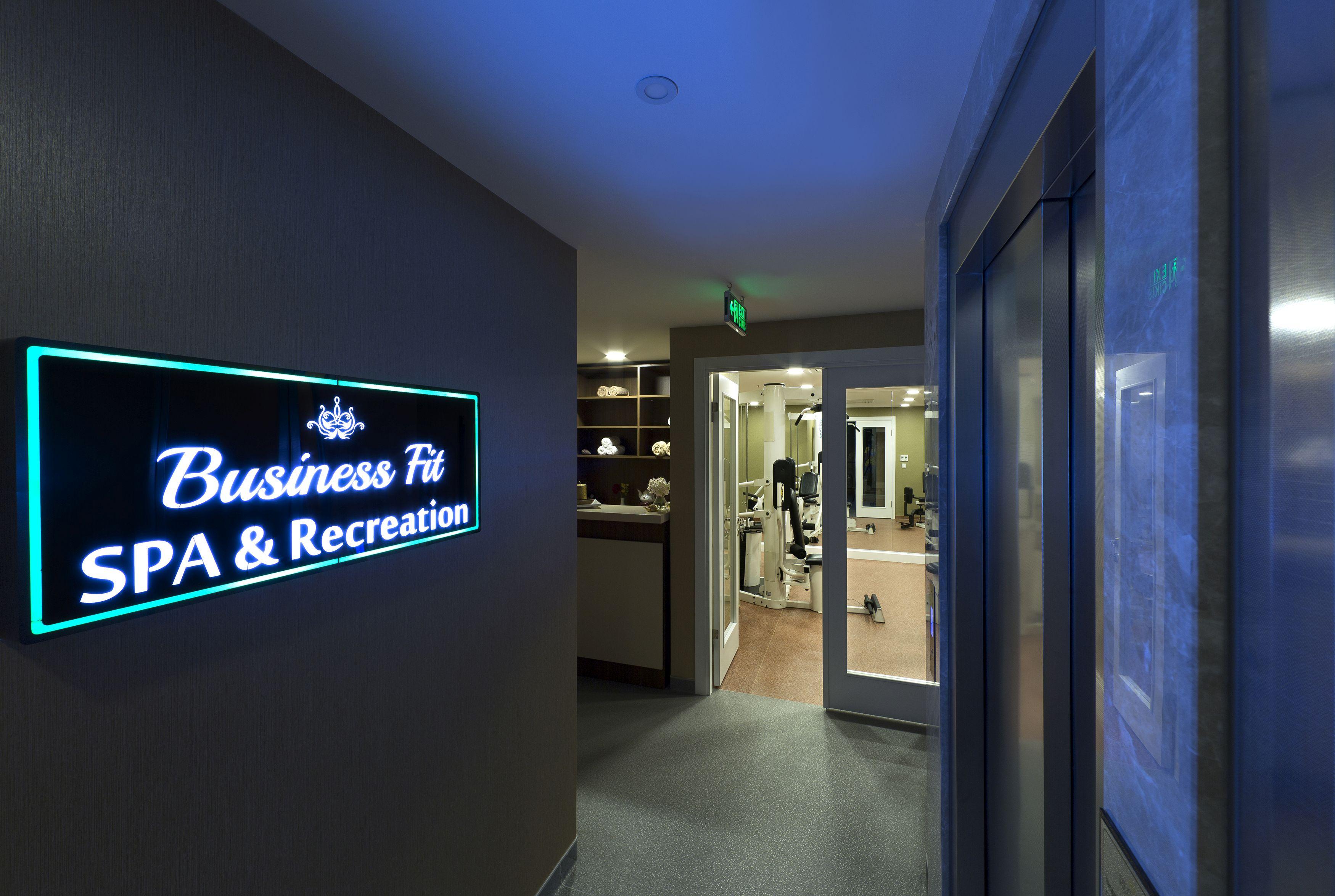 Otel Regard 4*